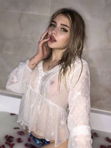 Анкета проститутки Карина, 23 года